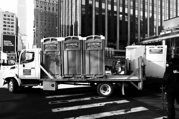 Best Porta potty delivery and setup  in Dayton, OR